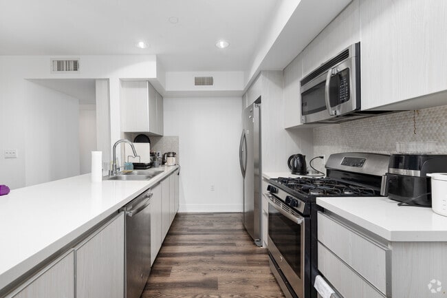 1539 Beloit Ave, undefined, 1539 Beloit Ave, Los Angeles, CA 90025, Photo:4