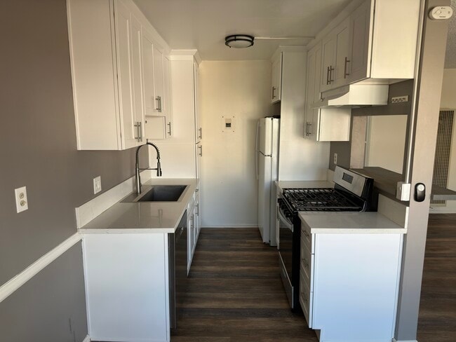 1547 Saltair S Ave, undefined, 1547 Saltair S Ave, Los Angeles, CA 90025, Photo:4