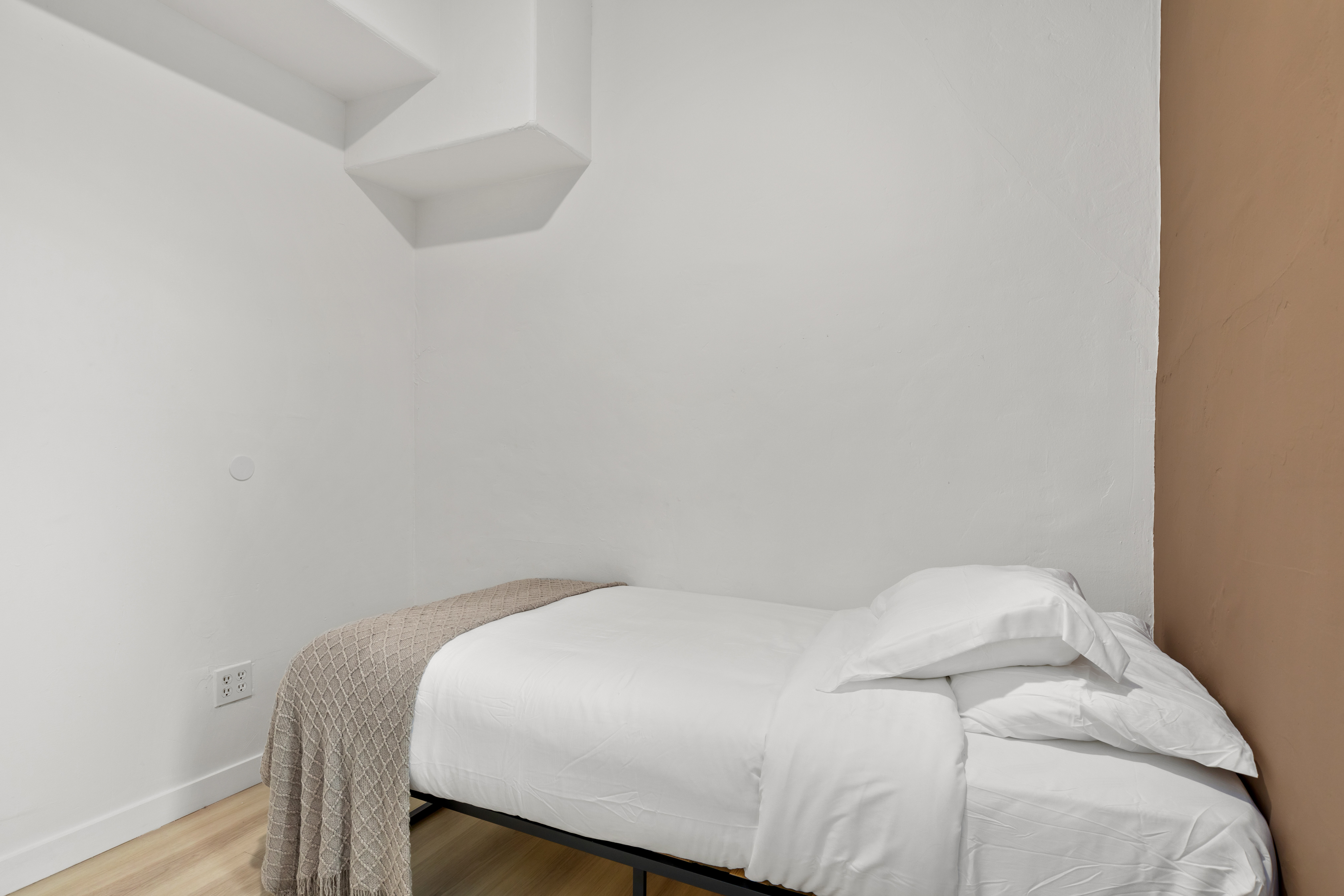 840 Hilgard, ucla, 840 Hilgard Ave, Los Angeles, CA 90024, USA, Photo:5