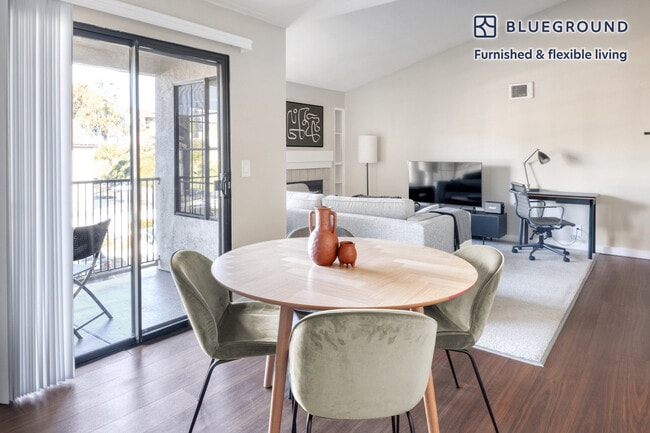 7265 Charmant Dr, undefined, 7265 Charmant Dr, San Diego, CA 92122, Photo:4