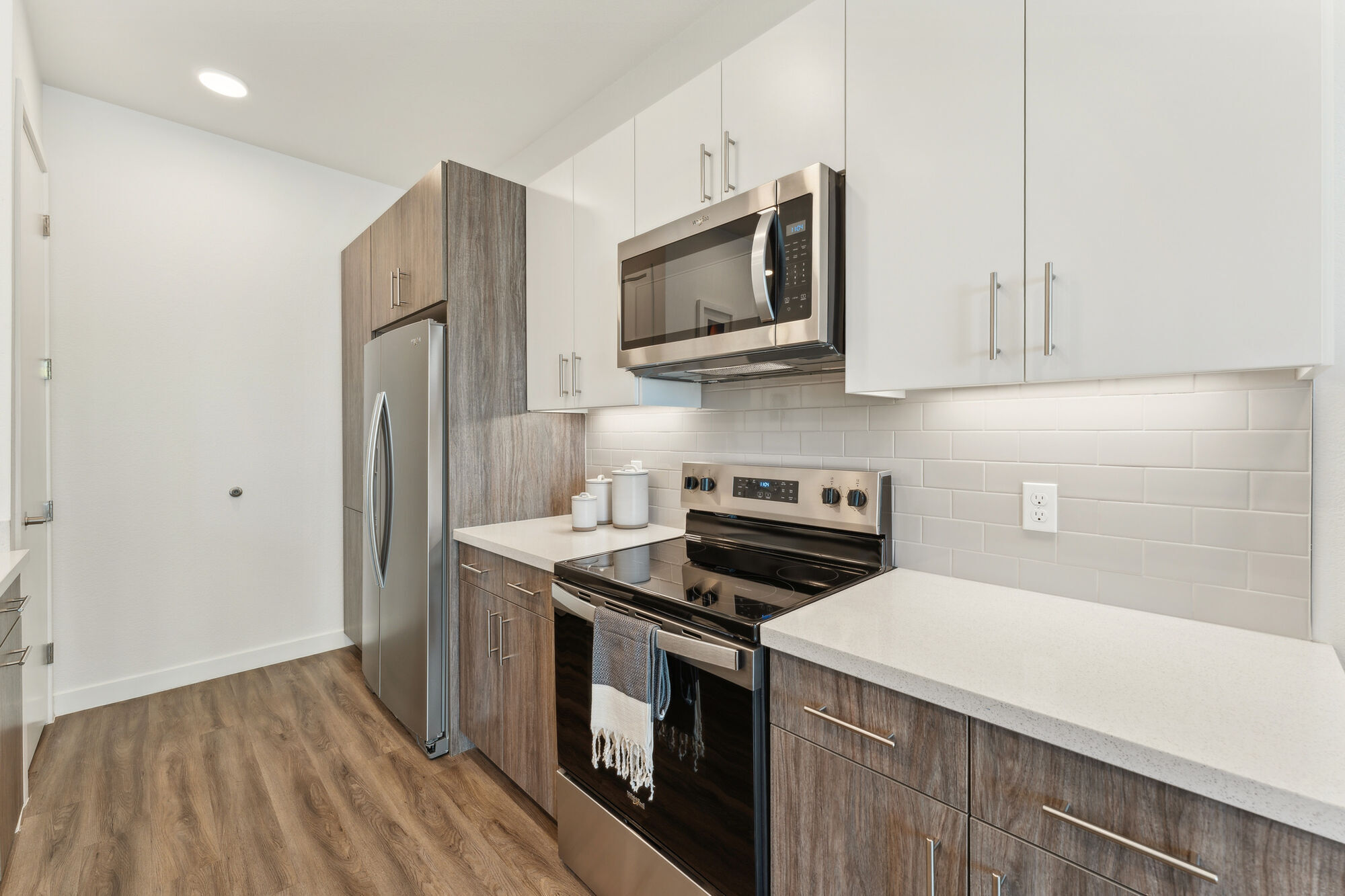 Blue Eastline, undefined, 2058 E Apache Blvd, Tempe, AZ 85281, USA, Photo:2