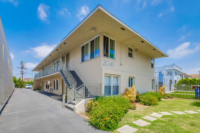 2041 W MLK Jr. Blvd, usc, 2041 W Martin Luther King Jr Blvd, Los Angeles, CA 90062, USA, Photo:0