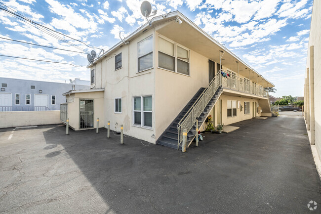 2041 W MLK Jr. Blvd, usc, 2041 W Martin Luther King Jr Blvd, Los Angeles, CA 90062, USA, Photo:7