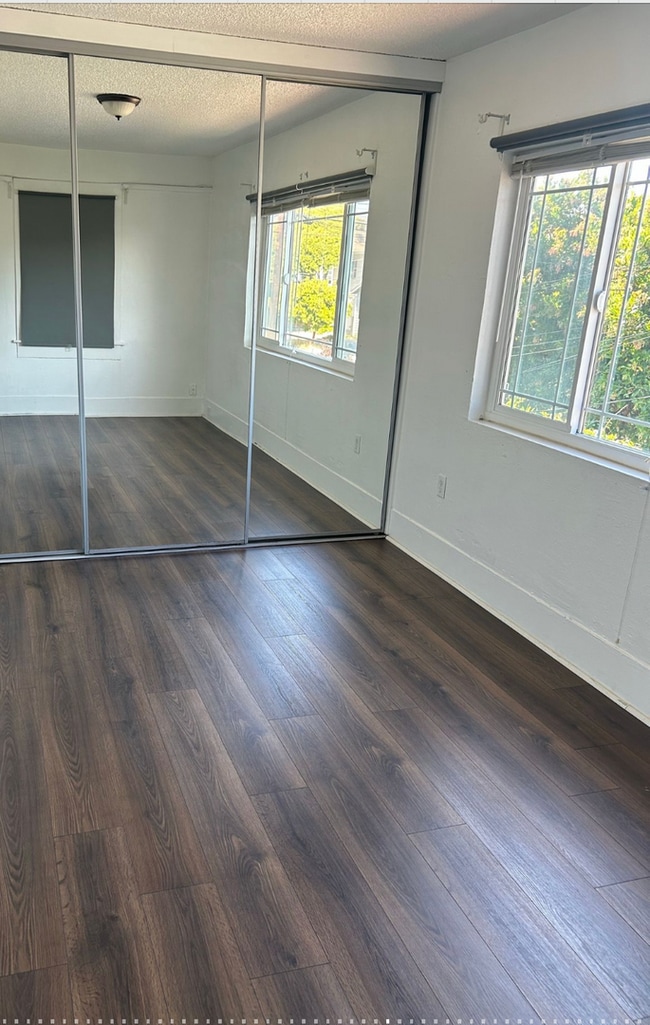 725 44th St, undefined, 725 44th St, Oakland, CA 94609, Photo:2