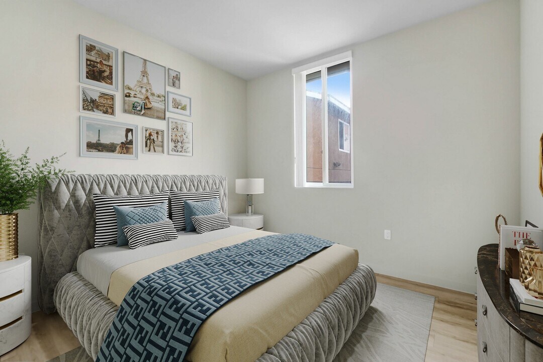 Zephyr Koreatown, usc, 2847 Leeward Ave, Los Angeles, CA 90005, USA, Photo:6