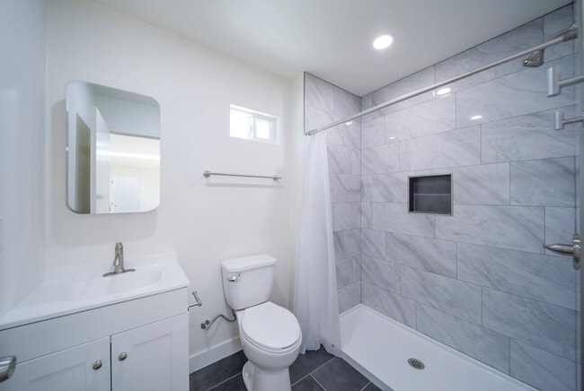 206 W Broadbent Dr, undefined, 206 W Broadbent Dr, Riverside, CA 92507, Photo:4