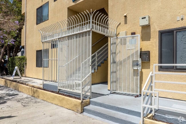 2724 Abbot Kinney Blvd., undefined, 2724 Abbot Kinney Blvd., Venice, CA 90291, Photo:3