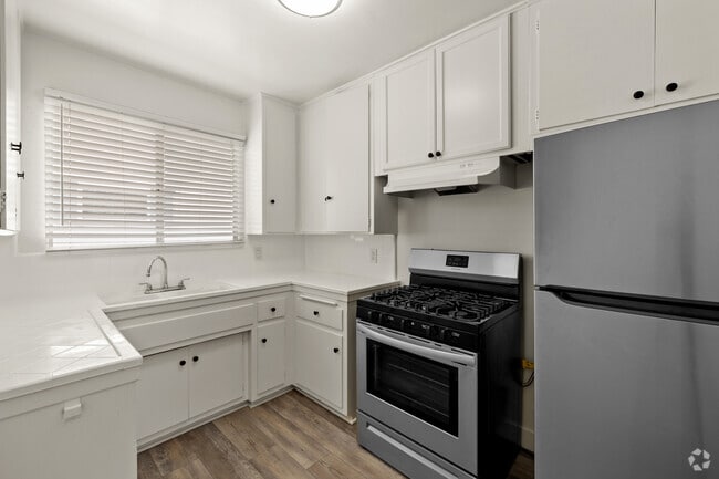 1615-1621 Veteran Ave, undefined, 1615-1621 Veteran Ave, Los Angeles, CA 90024, Photo:4