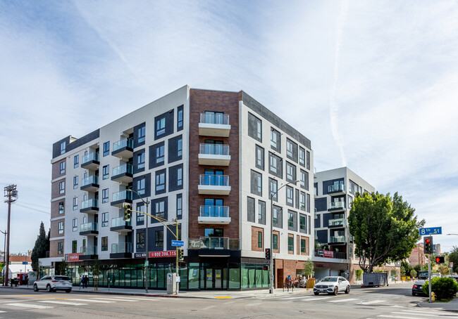The Harper, usc, 800 S Harvard Blvd, Los Angeles, CA 90005, USA, Photo:11