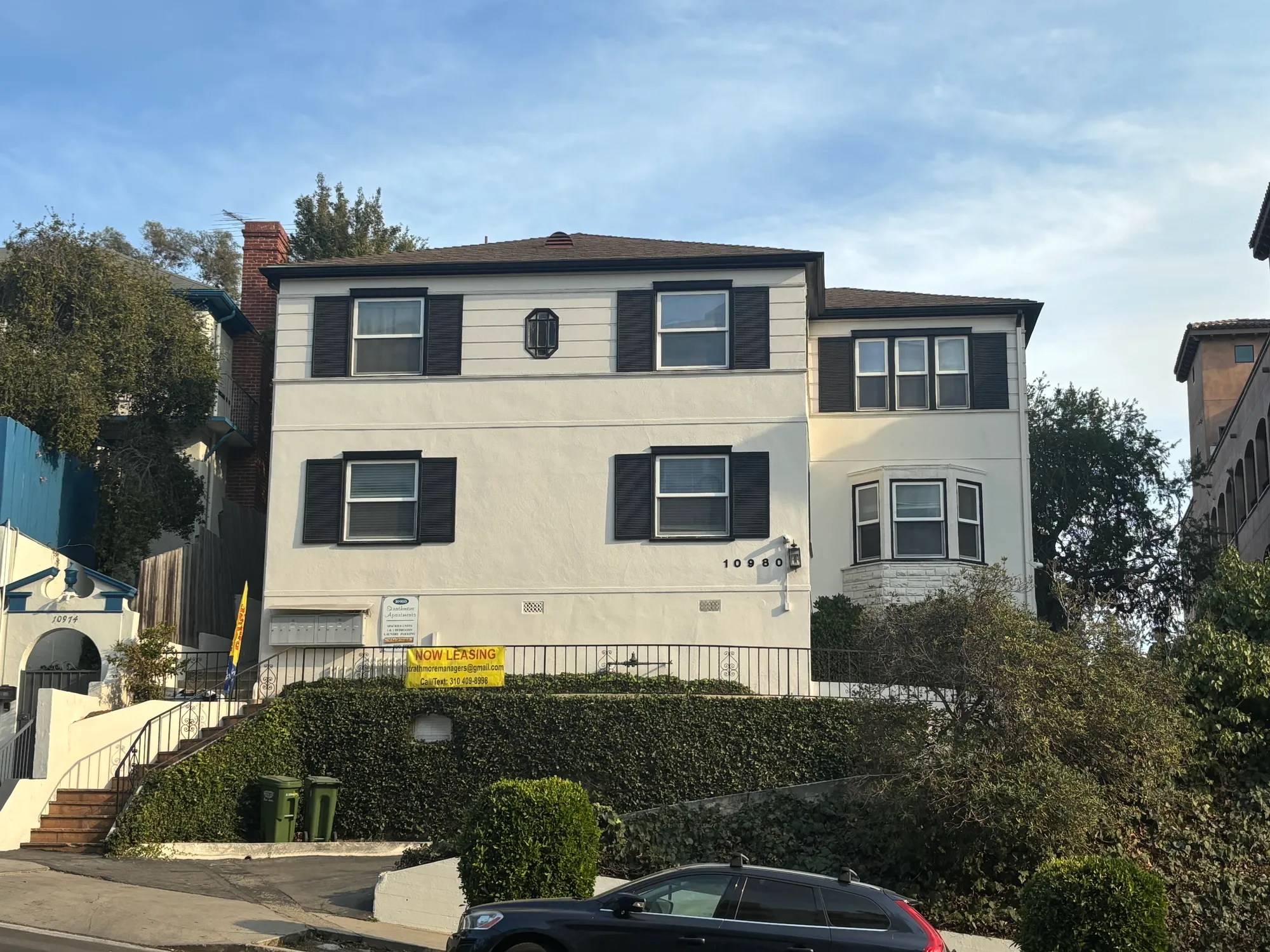 10980 Strathmore - Student Housing near UCLA