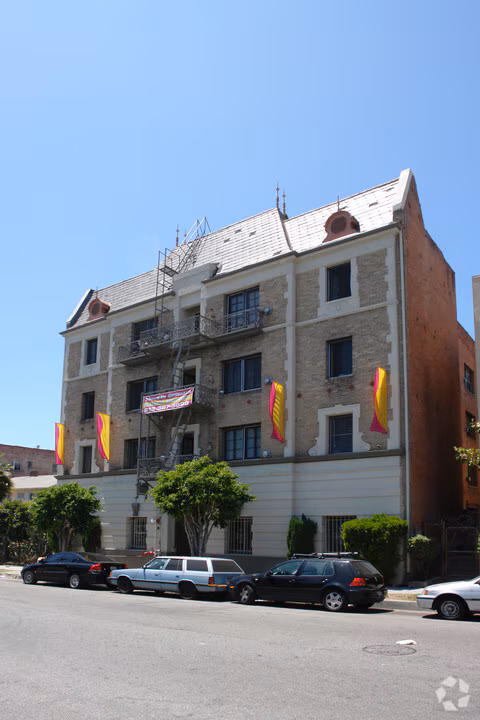 St. Andrews Manor Apartments...Charming Ap..., usc, 715 S St Andrews Pl, Los Angeles, CA 90005, USA, Photo:1