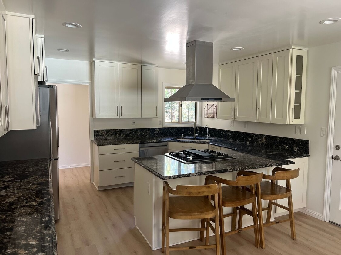 39732 Sharon Ave, undefined, 39732 Sharon Ave, Davis, CA 95616, Photo:0