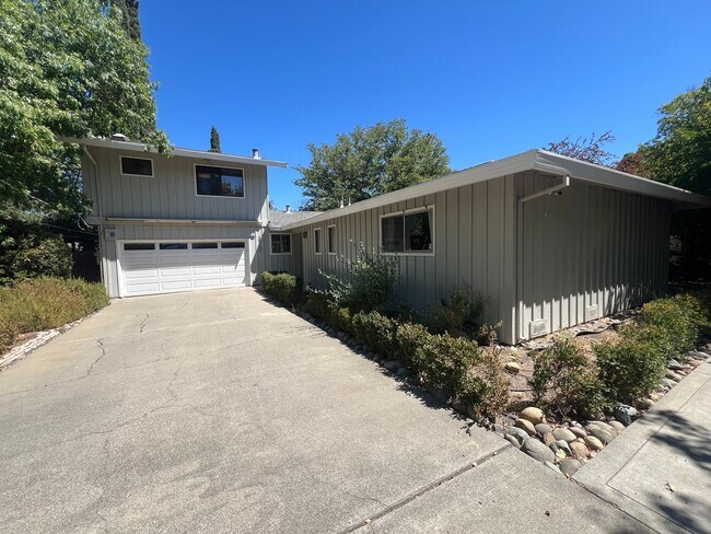 39732 Sharon Ave, undefined, 39732 Sharon Ave, Davis, CA 95616, Photo:4