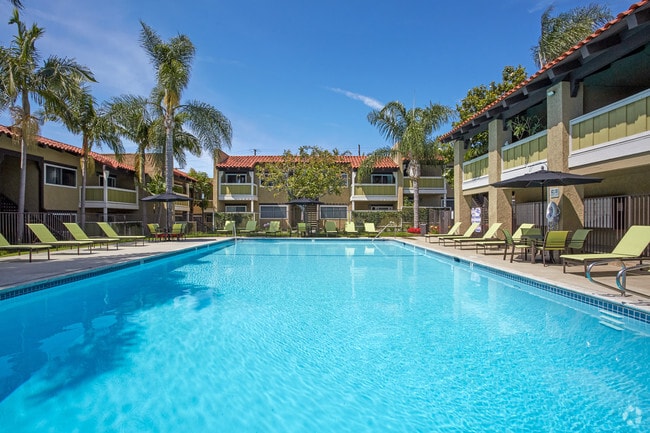 Newport Bay Terrace, undefined, 1691 Mesa Dr, Newport Beach, CA 92660, Photo:2