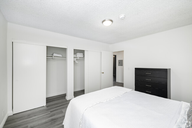 Trojan Village - Apartments Near USC!, usc, 1125 W 36th Pl, Los Angeles, CA 90007, USA, Photo:18