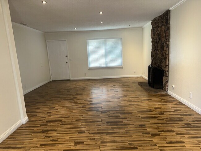 4653 Kansas Ave, undefined, 4653 Kansas Ave, Riverside, CA 92507, United States, Photo:2