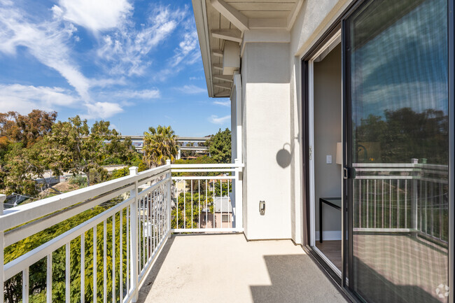 Westdale Pacific, ucla, 11210 W Sardis Ave, Los Angeles, CA 90064, USA, Photo:9