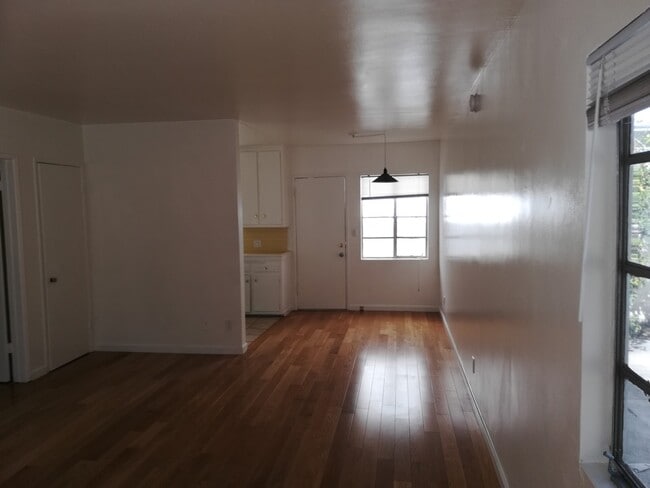 1342 Yale St, undefined, 1342 Yale St, Santa Monica, CA 90404, Photo:1