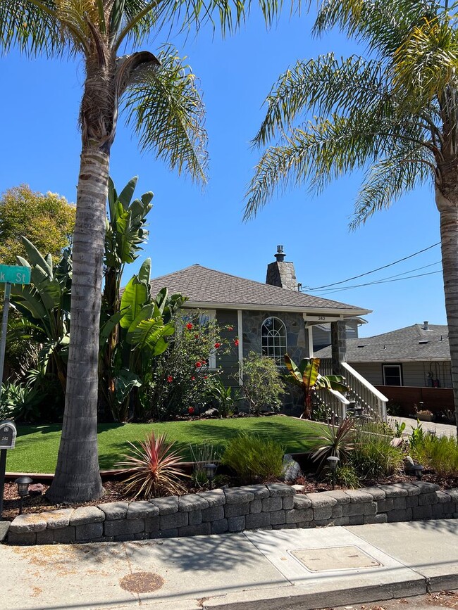 242 Elk St, undefined, 242 Elk St, Santa Cruz, CA 95065, Photo:1