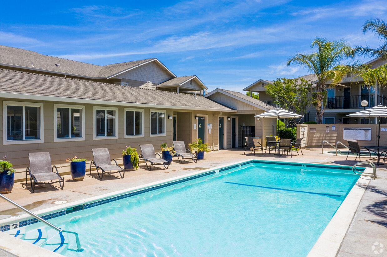 The Willows, undefined, 1959 Lake Blvd, Davis, CA 95616, Photo:0