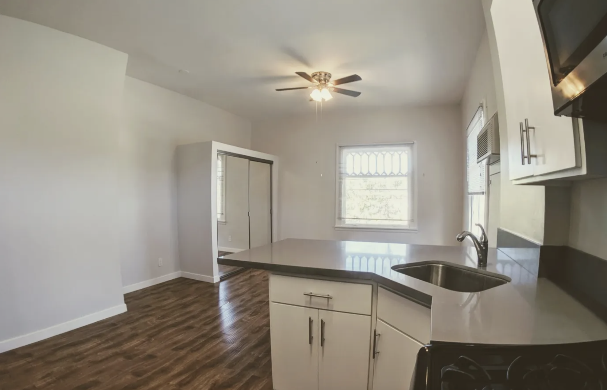 2639 Monmouth Ave, usc, 2639 Monmouth Ave, Los Angeles, CA 90007, USA, Photo:5