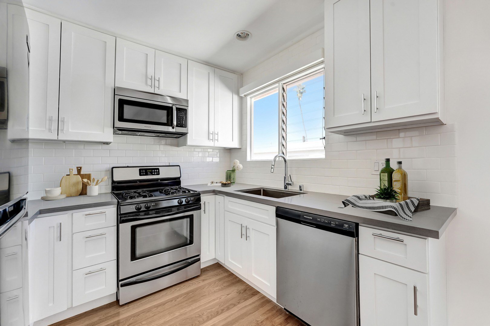 The Biarritz Apartments, undefined, 316 San Vicente Blvd, Santa Monica, CA 90402, USA, Photo:1
