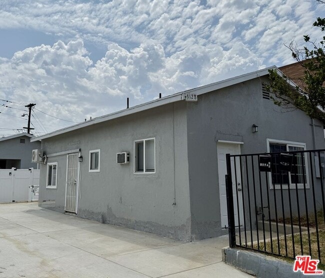 3128 1st St, undefined, 3128 1st St, Los Angeles, CA 90063, Photo:1