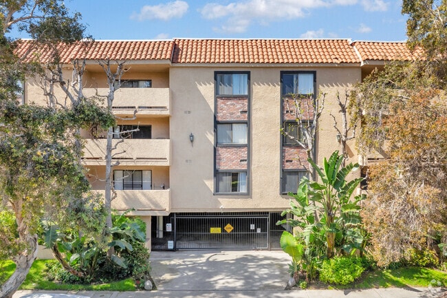 2437 Corinth Ave, undefined, 2437 Corinth Ave, Los Angeles, CA 90064, Photo:1