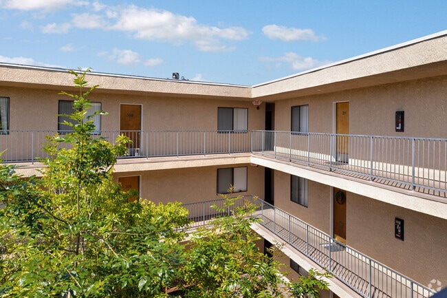 2437 Corinth Ave, undefined, 2437 Corinth Ave, Los Angeles, CA 90064, Photo:2