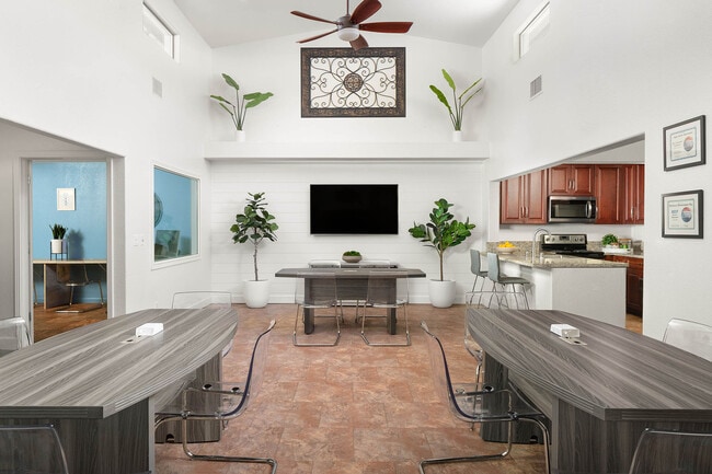 Aggie Square Apartments, undefined, 644 Alvarado Ave, Davis, CA 95616, Photo:3
