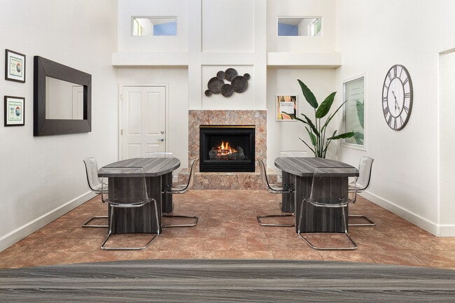 Aggie Square Apartments, undefined, 644 Alvarado Ave, Davis, CA 95616, Photo:4
