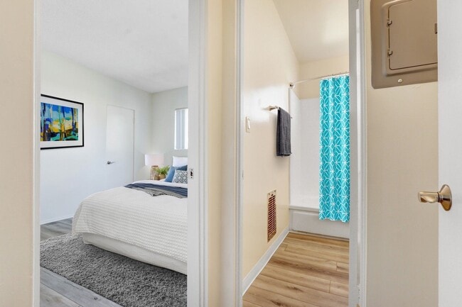 Third Avenue Apartments, undefined, 232-236 3rd Ave, Venice, CA 90291, United States, Photo:3