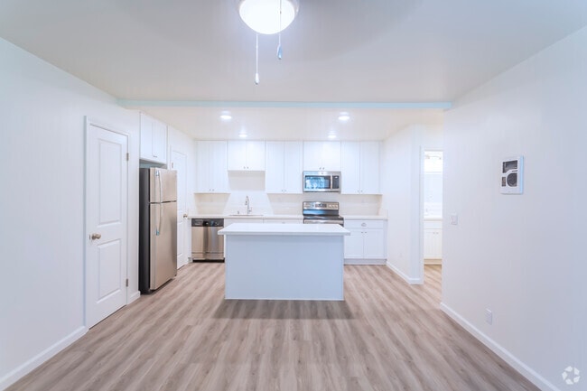Village View, undefined, 8155 Cargill Ave, San Diego, CA 92122, Photo:1