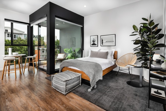 ZVI Coast, undefined, 938 4th St, Santa Monica, CA 90403, Photo:8