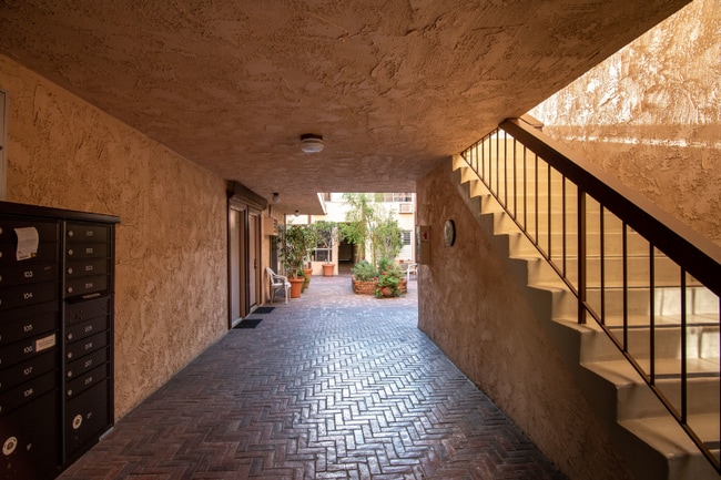 1865 Greenfield Ave, undefined, 1865 Greenfield Ave, Los Angeles, CA 90025, Photo:1
