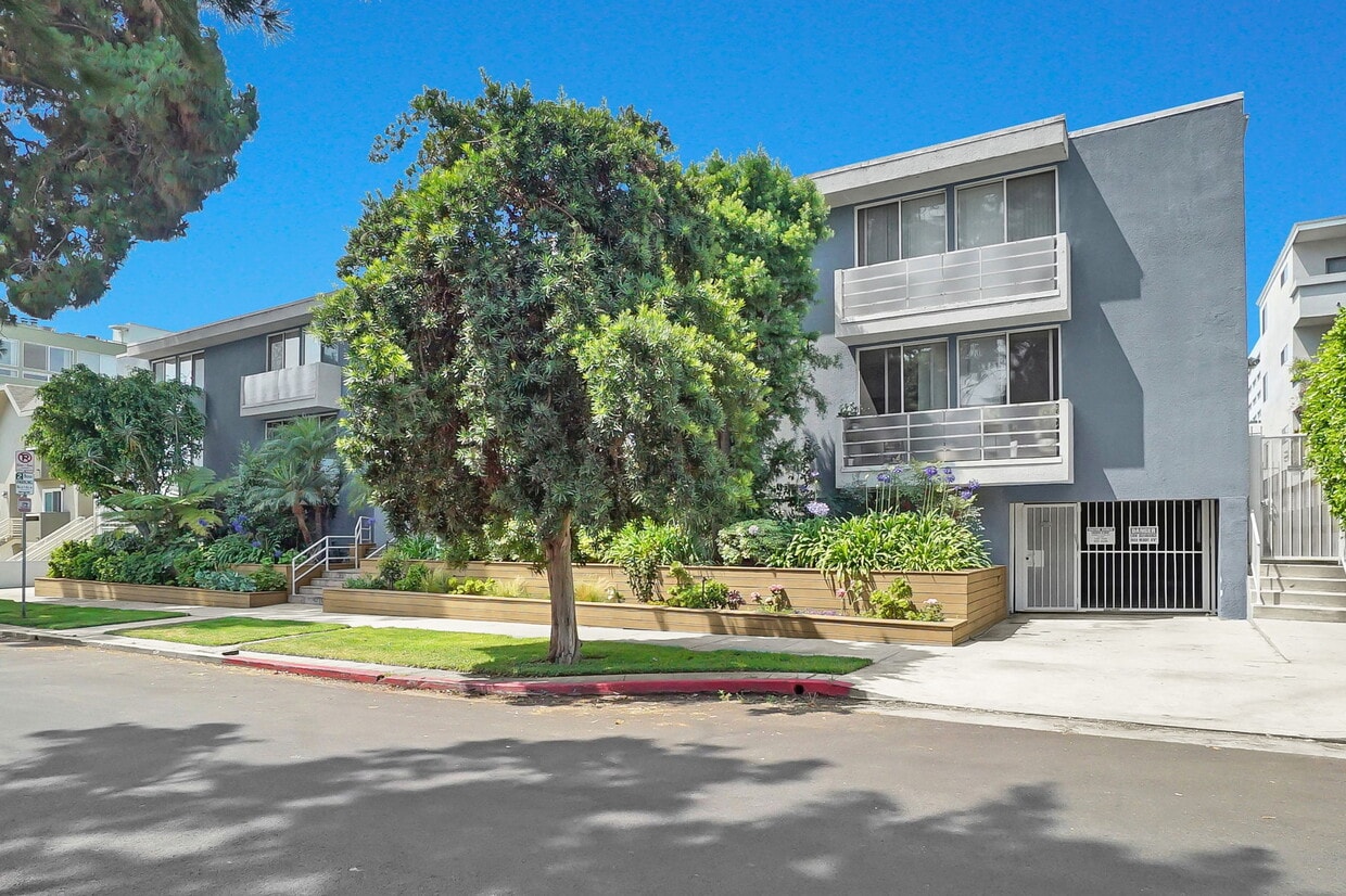 2223 S Bentley Ave, ucla, 2223 S Bentley Ave, Los Angeles, CA 90064