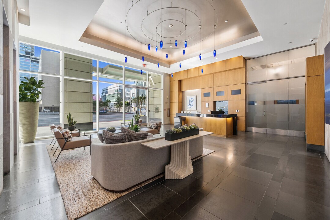 717 Olympic, usc, 717 W Olympic Blvd, Los Angeles, CA 90015, USA, Photo:1