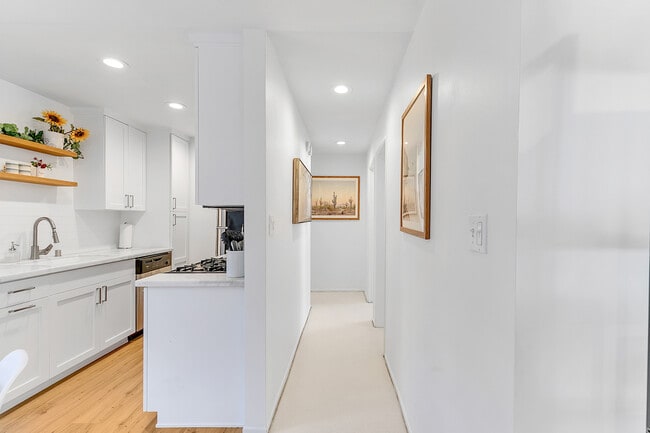1323 S Carmelina Ave, undefined, 1323 S Carmelina Ave, Los Angeles, CA 90025, Photo:4