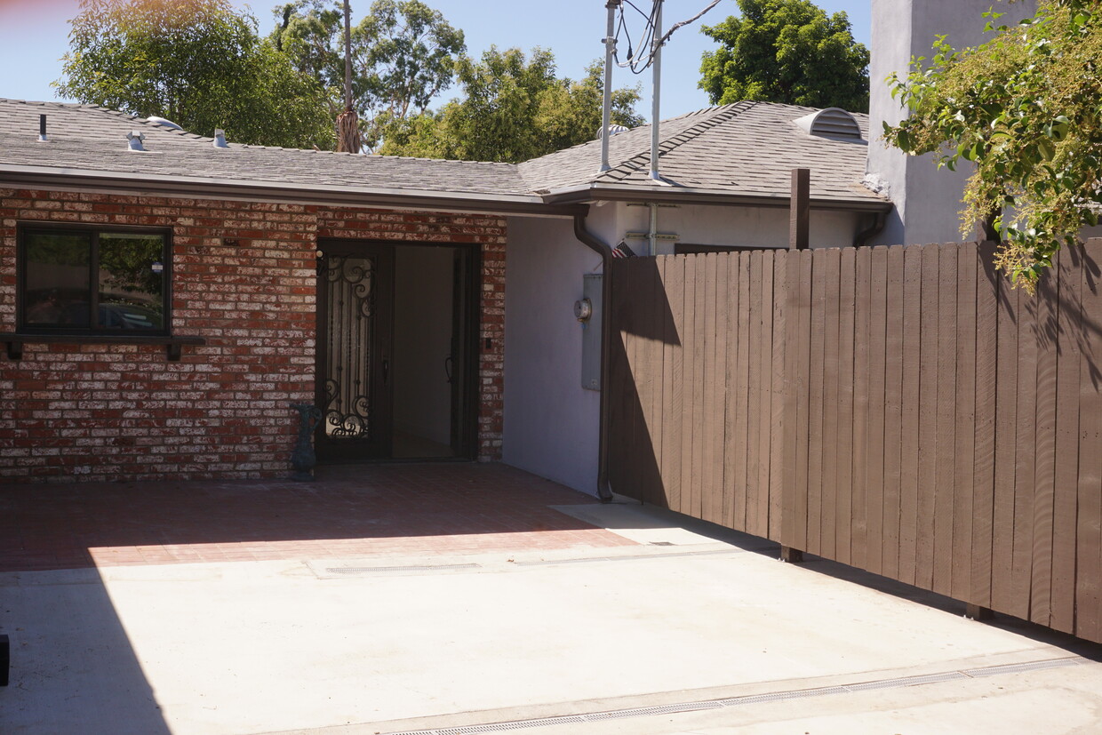 7543 Enfield Ave, csun, 7543 Enfield Ave, Reseda, CA 91335, Photo:0