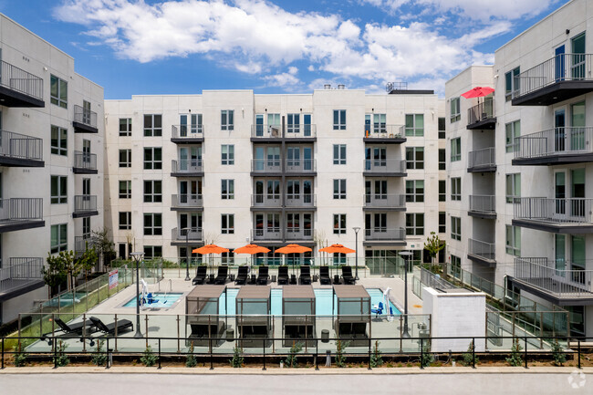 The Nexen, usc, 2968 W 7th St, Los Angeles, CA 90005, USA, Photo:13