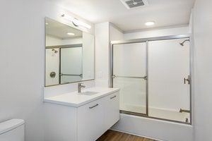 2067 University Ave, undefined, 2067 University Ave, Berkeley, CA 94704, Photo:3