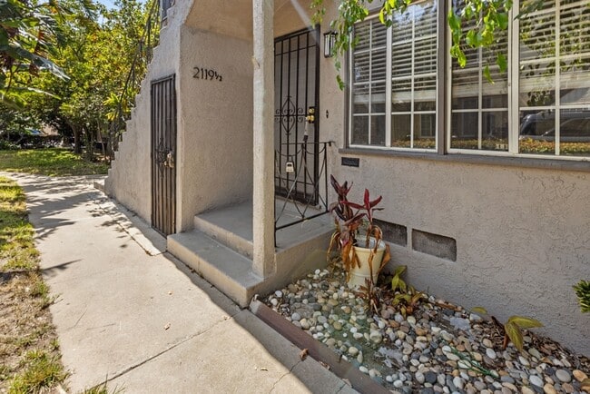 2119 1/2 Stewart St, undefined, 2119 1/2 Stewart St, Santa Monica, CA 90404, Photo:3