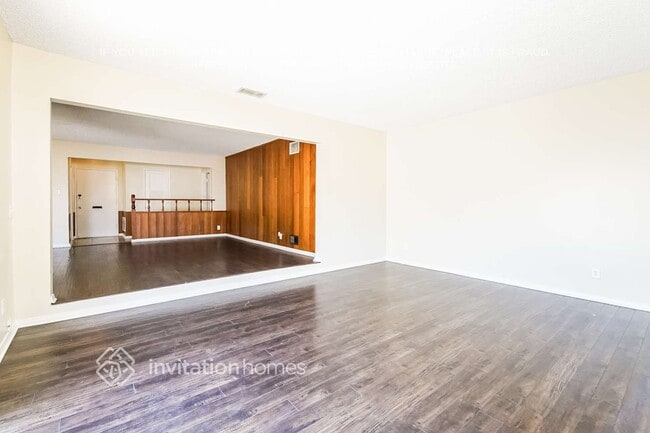 8138 Darby Ave, csun, 8138 Darby Ave, Los Angeles, CA 91335, Photo:3