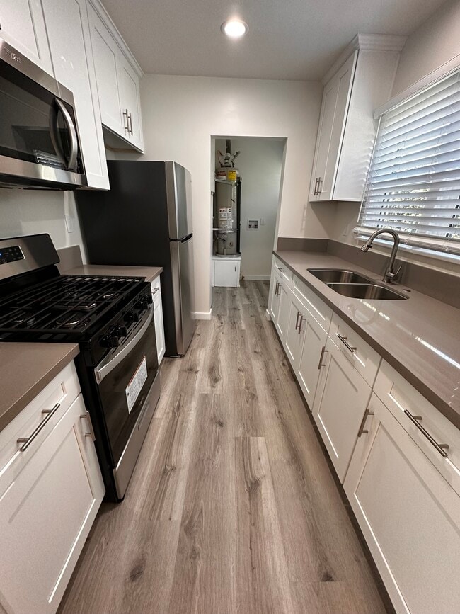 655 Rose Ave, undefined, 655 Rose Ave, Venice, CA 90291, Photo:4