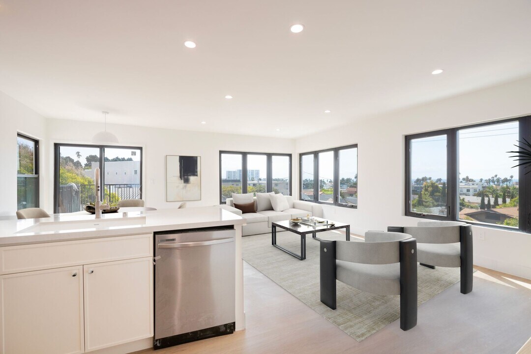 The Coastal Apartments, smc, 2103 3rd St, Santa Monica, CA 90405, Photo:5