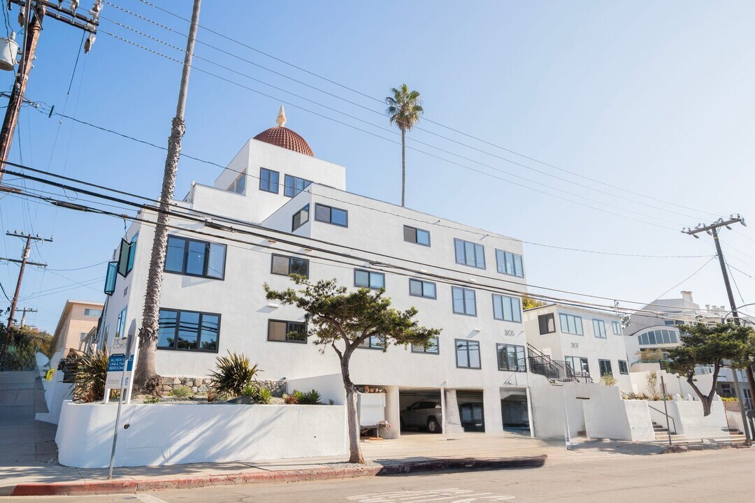 The Coastal Apartments, smc, 2103 3rd St, Santa Monica, CA 90405, Photo:9