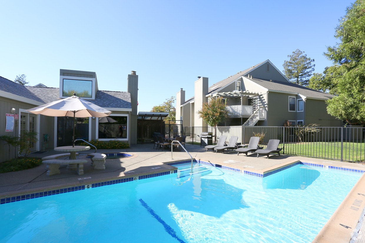 Eastlake Apartments, undefined, 1420 Lake Blvd, Davis, CA 95616, Photo:0