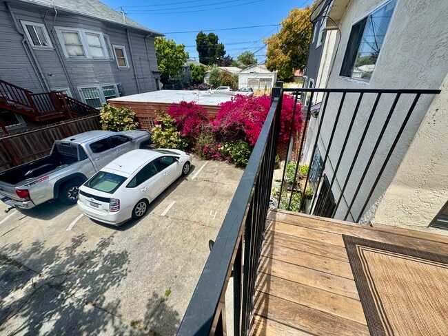 5231 Martin Luther King Jr Way, undefined, 5231 Martin Luther King Jr Way, Oakland, CA 94609, Photo:2