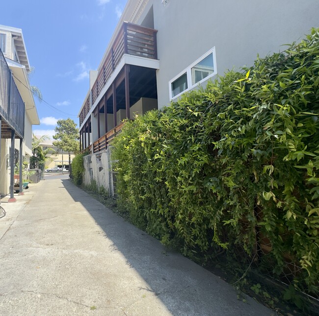 5231 Martin Luther King Jr Way, undefined, 5231 Martin Luther King Jr Way, Oakland, CA 94609, Photo:4