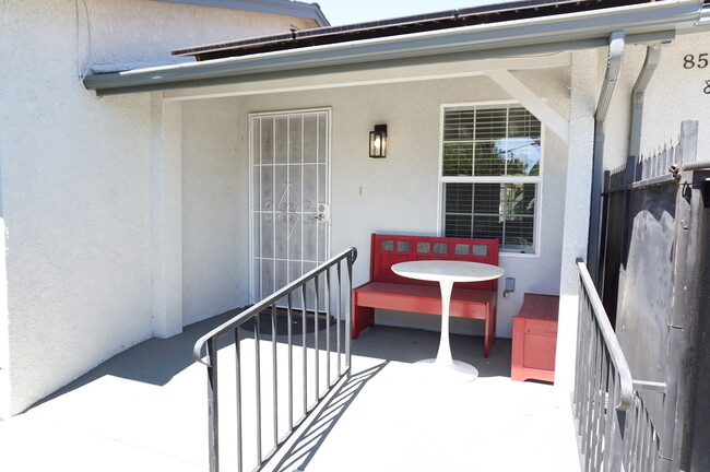 8533 Woodley Ave, csun, 8533 Woodley Ave, North Hills, CA 91343, Photo:4